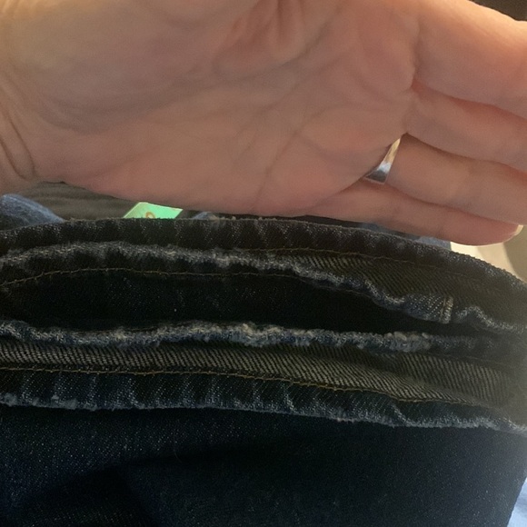 Frame Denim Le Oversized Straight-Leg Jeans in Tipton - Picture 9 of 9